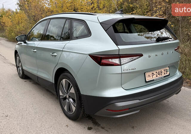 Зеленый Шкода Enyaq iV, объемом двигателя 0 л и пробегом 99 тыс. км за 19800 $, фото 19 на Automoto.ua