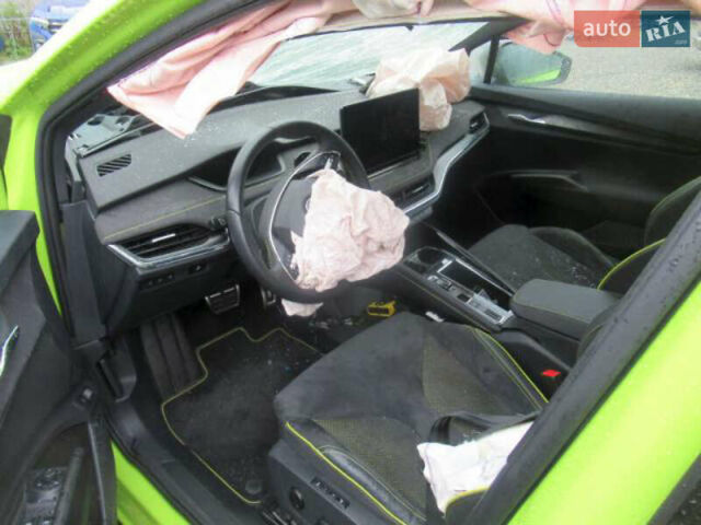 Зелений Шкода Enyaq iV, об'ємом двигуна 0 л та пробігом 47 тис. км за 11500 $, фото 13 на Automoto.ua