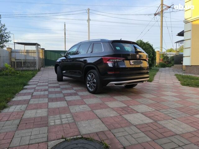 Чорний Шкода Kodiaq Scout, об'ємом двигуна 2.45 л та пробігом 172 тис. км за 25500 $, фото 12 на Automoto.ua