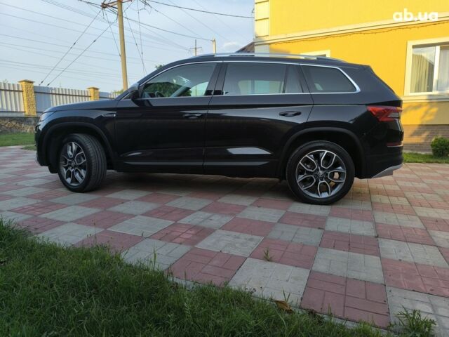 Чорний Шкода Kodiaq Scout, об'ємом двигуна 2.45 л та пробігом 172 тис. км за 25500 $, фото 2 на Automoto.ua