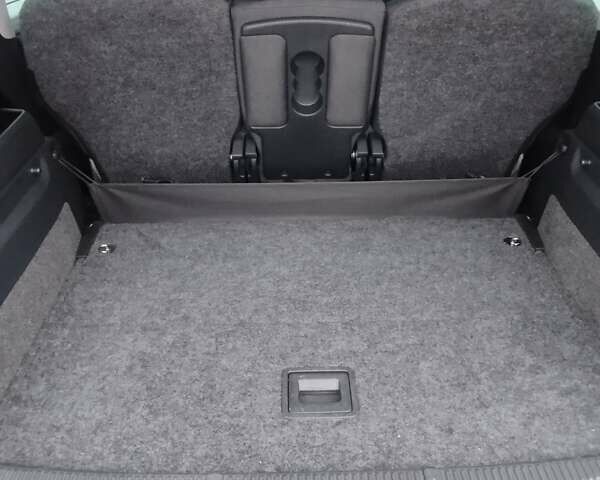 Черный Шкода Roomster Scout, объемом двигателя 1.6 л и пробегом 196 тыс. км за 5950 $, фото 12 на Automoto.ua