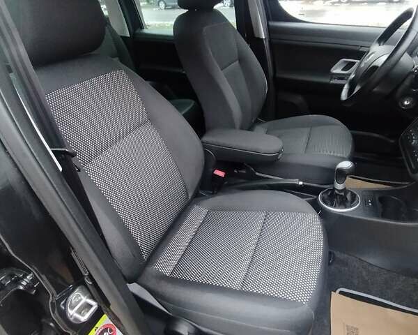 Черный Шкода Roomster Scout, объемом двигателя 1.6 л и пробегом 196 тыс. км за 5950 $, фото 50 на Automoto.ua