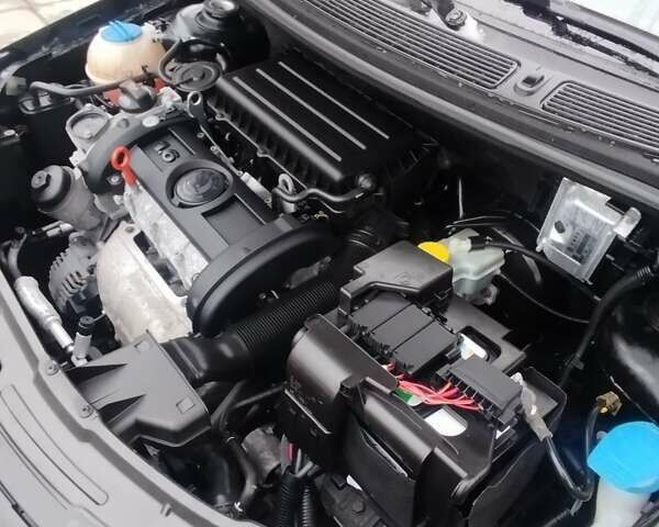 Черный Шкода Roomster Scout, объемом двигателя 1.6 л и пробегом 196 тыс. км за 5950 $, фото 40 на Automoto.ua