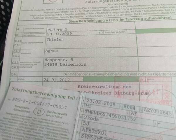 Черный Шкода Roomster Scout, объемом двигателя 1.6 л и пробегом 196 тыс. км за 5950 $, фото 58 на Automoto.ua