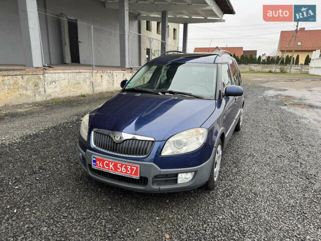 Синий Шкода Roomster Scout, объемом двигателя 1.4 л и пробегом 196 тыс. км за 6850 $, фото 35 на Automoto.ua