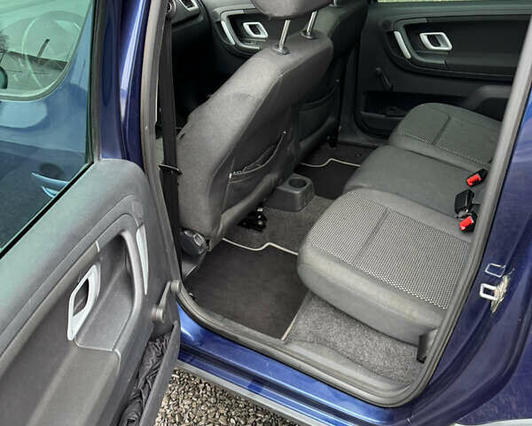 Синий Шкода Roomster Scout, объемом двигателя 1.4 л и пробегом 196 тыс. км за 6850 $, фото 31 на Automoto.ua