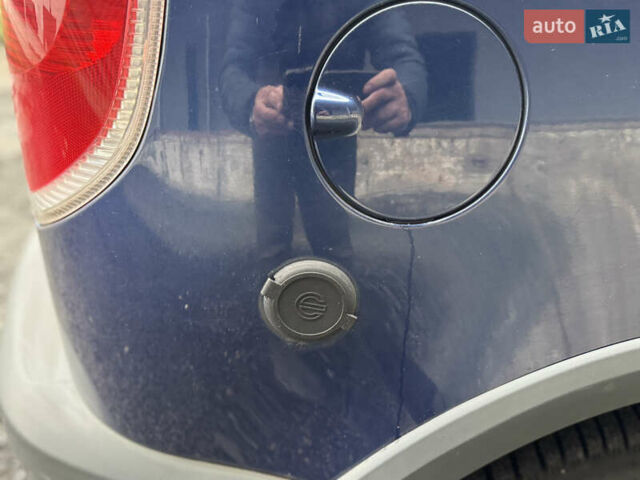 Синий Шкода Roomster Scout, объемом двигателя 1.4 л и пробегом 196 тыс. км за 6850 $, фото 22 на Automoto.ua