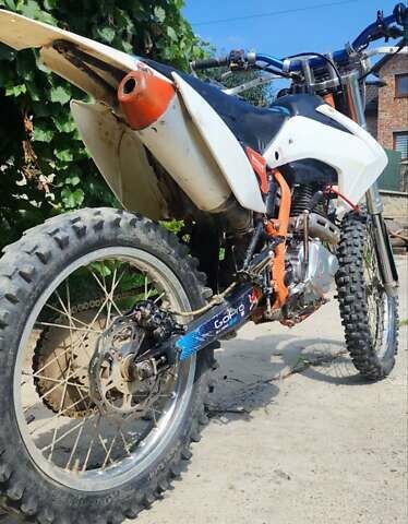 Белый СкайБайк 250Y-A, объемом двигателя 0.22 л и пробегом 12 тыс. км за 850 $, фото 10 на Automoto.ua