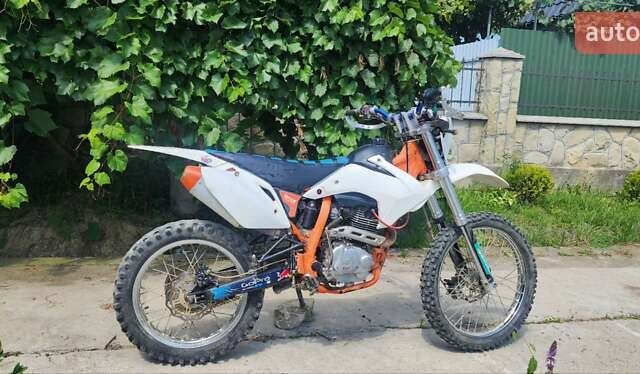 Белый СкайБайк 250Y-A, объемом двигателя 0.22 л и пробегом 12 тыс. км за 850 $, фото 4 на Automoto.ua