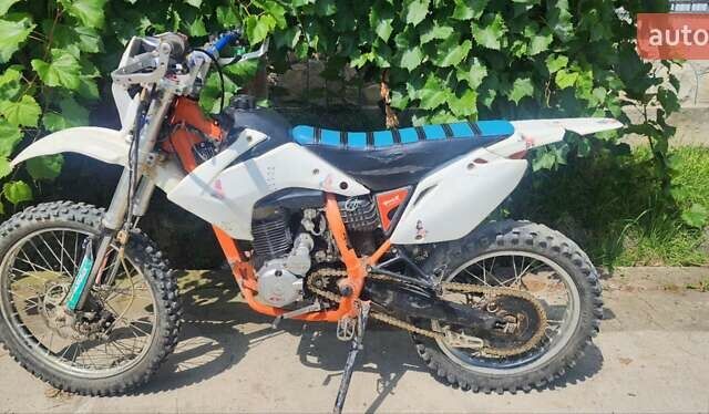 Белый СкайБайк 250Y-A, объемом двигателя 0.22 л и пробегом 12 тыс. км за 850 $, фото 9 на Automoto.ua