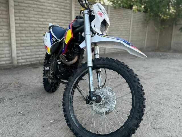 СкайБайк 3302, объемом двигателя 0.25 л и пробегом 0 тыс. км за 1300 $, фото 1 на Automoto.ua