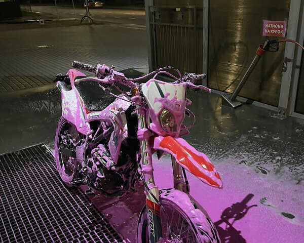 Красный СкайБайк CRDX, объемом двигателя 0.25 л и пробегом 13 тыс. км за 1200 $, фото 4 на Automoto.ua