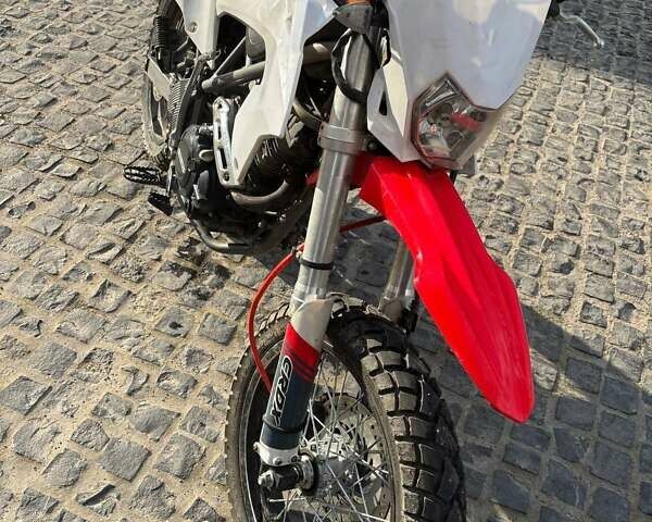 Красный СкайБайк CRDX, объемом двигателя 0.25 л и пробегом 2 тыс. км за 1050 $, фото 2 на Automoto.ua