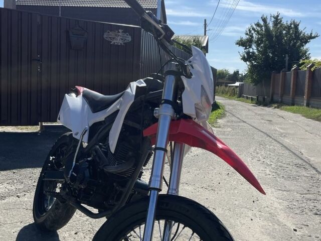 СкайБайк CRDX 200, объемом двигателя 0.2 л и пробегом 0 тыс. км за 1000 $, фото 6 на Automoto.ua