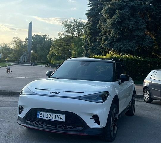Белый Смарт #1, объемом двигателя 0 л и пробегом 33 тыс. км за 29900 $, фото 1 на Automoto.ua