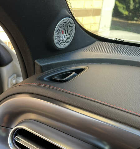 Білий Смарт #1, об'ємом двигуна 0 л та пробігом 32 тис. км за 29900 $, фото 27 на Automoto.ua