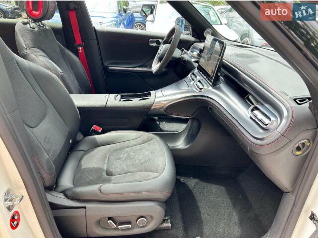 Білий Смарт #1, об'ємом двигуна 0 л та пробігом 33 тис. км за 29900 $, фото 42 на Automoto.ua