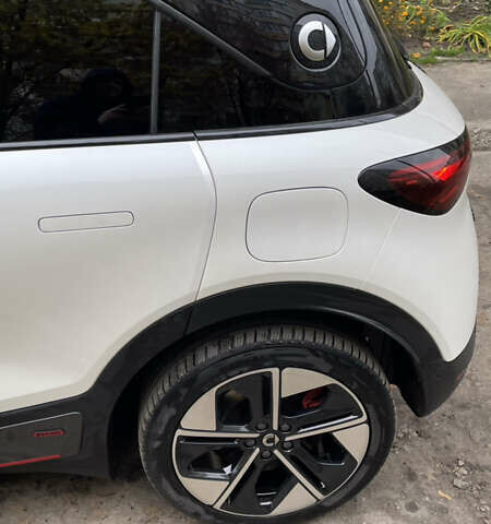 Білий Смарт #1, об'ємом двигуна 0 л та пробігом 32 тис. км за 29900 $, фото 10 на Automoto.ua