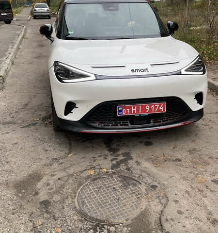 Белый Смарт #1, объемом двигателя 0 л и пробегом 32 тыс. км за 29900 $, фото 2 на Automoto.ua