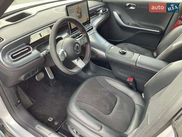 Серый Смарт #1, объемом двигателя 0 л и пробегом 12 тыс. км за 39999 $, фото 19 на Automoto.ua