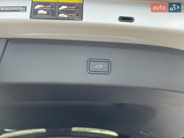 Серый Смарт #1, объемом двигателя 0 л и пробегом 12 тыс. км за 39999 $, фото 18 на Automoto.ua