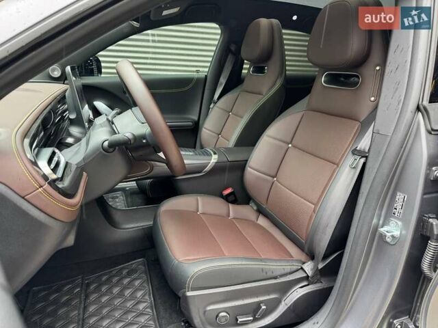 Сірий Смарт 3, об'ємом двигуна 0 л та пробігом 19 тис. км за 34490 $, фото 9 на Automoto.ua