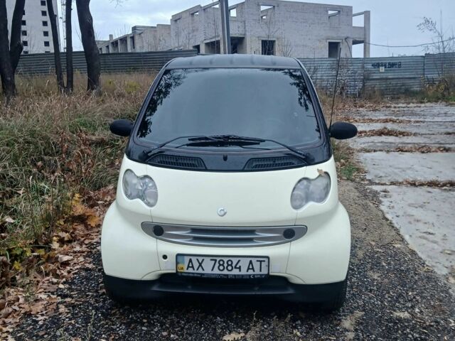 Білий Смарт City, об'ємом двигуна 0.6 л та пробігом 186 тис. км за 3000 $, фото 1 на Automoto.ua