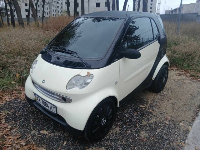 Білий Смарт City, об'ємом двигуна 0.6 л та пробігом 186 тис. км за 3000 $, фото 2 на Automoto.ua