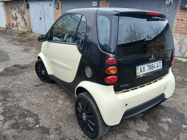 Білий Смарт City, об'ємом двигуна 0.6 л та пробігом 186 тис. км за 3000 $, фото 6 на Automoto.ua