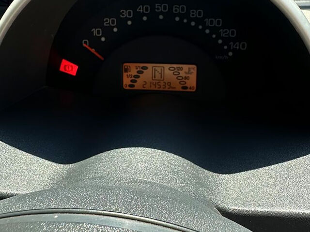 Черный Смарт Сити, объемом двигателя 0.7 л и пробегом 214 тыс. км за 3600 $, фото 3 на Automoto.ua