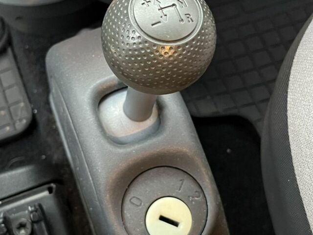 Чорний Смарт City, об'ємом двигуна 0.7 л та пробігом 91 тис. км за 2800 $, фото 7 на Automoto.ua