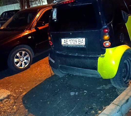 Жовтий Смарт City, об'ємом двигуна 0.6 л та пробігом 264 тис. км за 1800 $, фото 3 на Automoto.ua