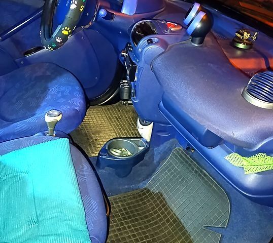 Жовтий Смарт City, об'ємом двигуна 0.6 л та пробігом 264 тис. км за 1800 $, фото 2 на Automoto.ua