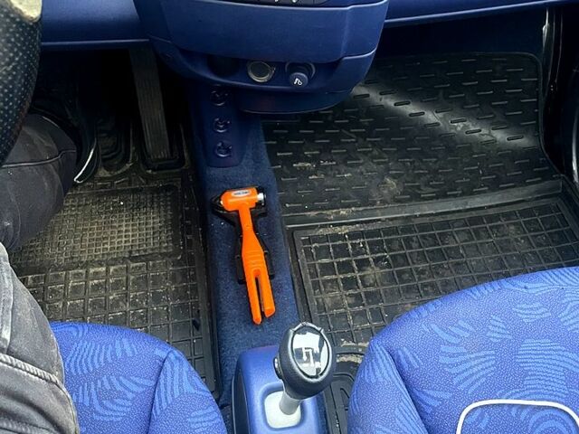 Зеленый Смарт Сити, объемом двигателя 0.6 л и пробегом 180 тыс. км за 3000 $, фото 8 на Automoto.ua