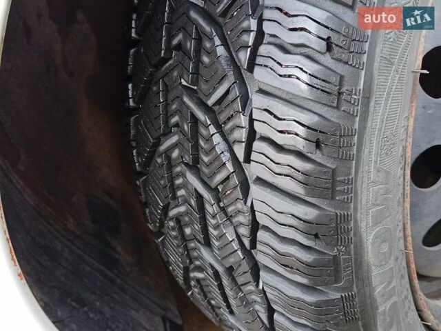 Білий Смарт Forfour, об'ємом двигуна 1.12 л та пробігом 270 тис. км за 3000 $, фото 17 на Automoto.ua