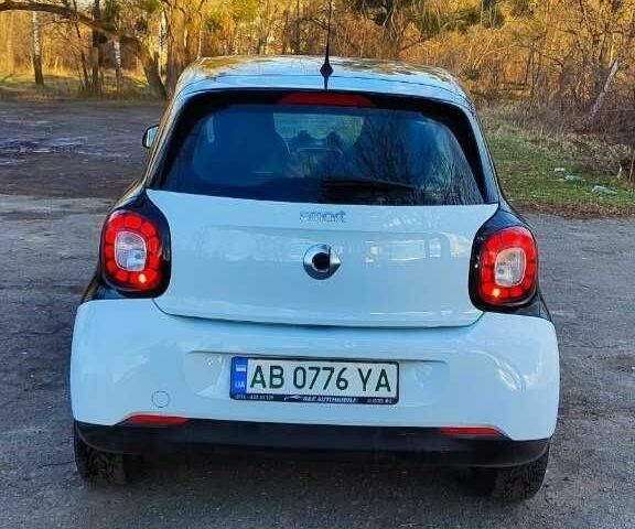 Білий Смарт Forfour, об'ємом двигуна 0 л та пробігом 69 тис. км за 7900 $, фото 11 на Automoto.ua