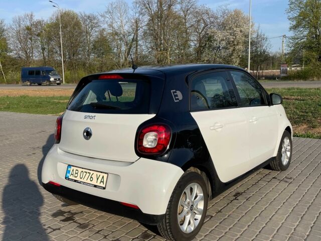 Білий Смарт Forfour, об'ємом двигуна 0 л та пробігом 69 тис. км за 7900 $, фото 6 на Automoto.ua