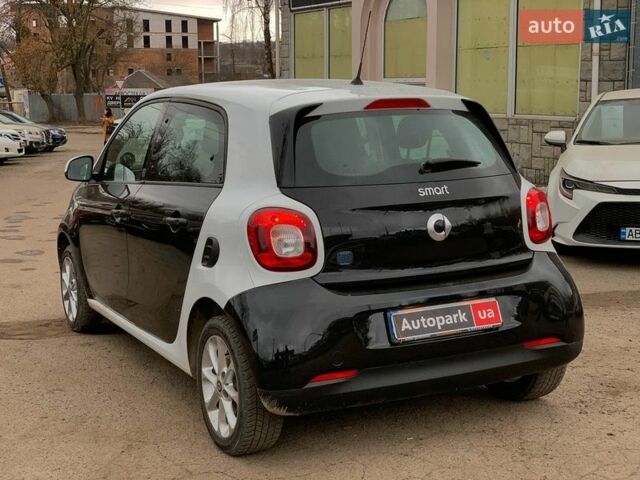Білий Смарт Forfour, об'ємом двигуна 0 л та пробігом 47 тис. км за 9640 $, фото 6 на Automoto.ua