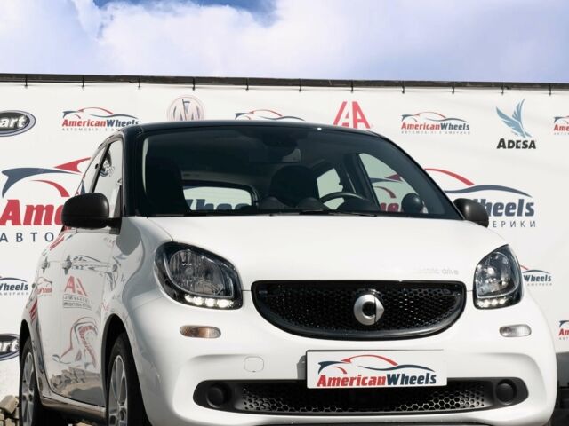 Білий Смарт Forfour, об'ємом двигуна 0 л та пробігом 24 тис. км за 14400 $, фото 7 на Automoto.ua