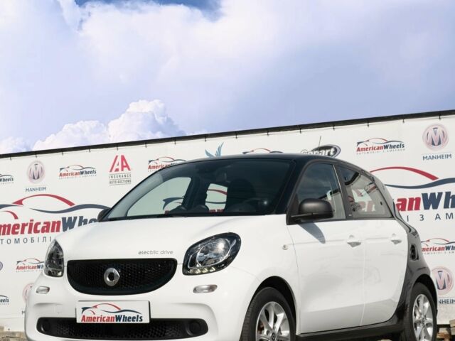 Білий Смарт Forfour, об'ємом двигуна 0 л та пробігом 24 тис. км за 14400 $, фото 1 на Automoto.ua