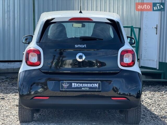 Білий Смарт Forfour, об'ємом двигуна 0 л та пробігом 47 тис. км за 9490 $, фото 11 на Automoto.ua