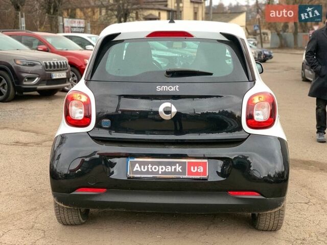 Білий Смарт Forfour, об'ємом двигуна 0 л та пробігом 47 тис. км за 9640 $, фото 5 на Automoto.ua