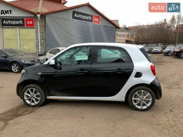 Білий Смарт Forfour, об'ємом двигуна 0 л та пробігом 47 тис. км за 9640 $, фото 7 на Automoto.ua