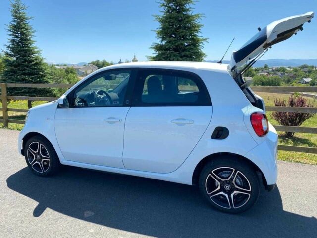 Смарт Форфор 2020 в Надворной на Automoto.ua Белый Смарт Форфор, объемом двигателя 0 л и пробегом 36 тыс. км за 7900 $, фото 4 на Automoto.ua