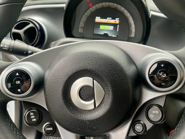 Белый Смарт Форфор, объемом двигателя 0 л и пробегом 25 тыс. км за 9999 $, фото 17 на Automoto.ua