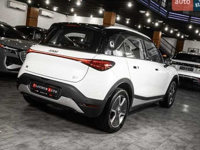 Белый Смарт Форфор, объемом двигателя 0 л и пробегом 56 тыс. км за 18900 $, фото 60 на Automoto.ua