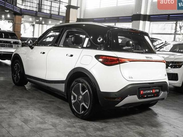 Белый Смарт Форфор, объемом двигателя 0 л и пробегом 56 тыс. км за 18900 $, фото 71 на Automoto.ua