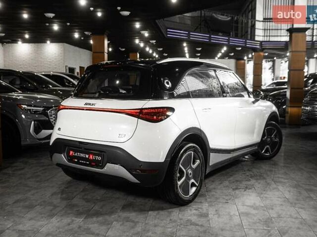 Белый Смарт Форфор, объемом двигателя 0 л и пробегом 56 тыс. км за 18900 $, фото 72 на Automoto.ua