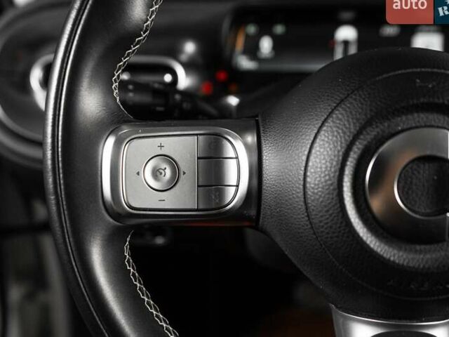 Белый Смарт Форфор, объемом двигателя 0 л и пробегом 56 тыс. км за 18900 $, фото 20 на Automoto.ua