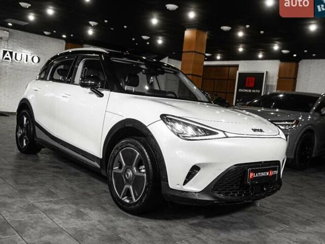 Белый Смарт Форфор, объемом двигателя 0 л и пробегом 56 тыс. км за 18900 $, фото 10 на Automoto.ua